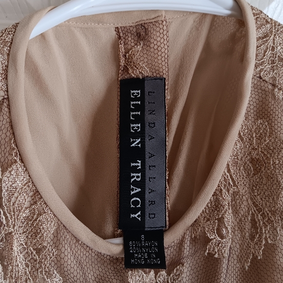 Ellen Tracy Ladies Lace sleeveless top. Size small - Picture 3 of 4